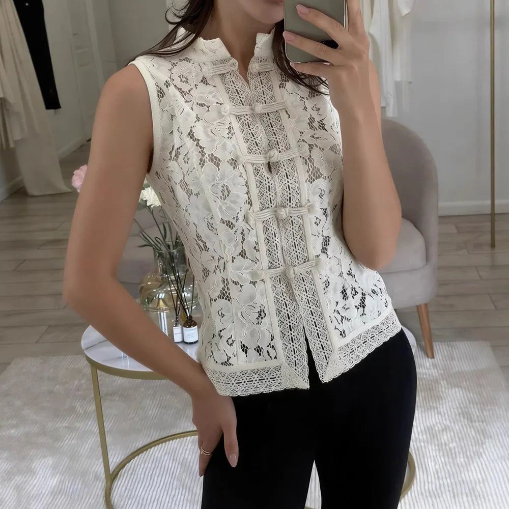 HORTENSE Blouse – Embroidered Lace