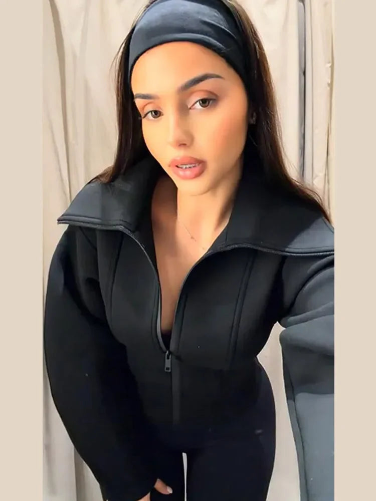 Veste NOÉMIE – Cintrée zippée col rabattu