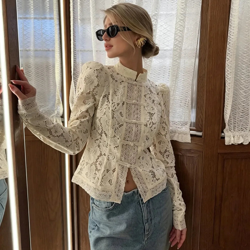 HORTENSE Blouse – Embroidered Lace
