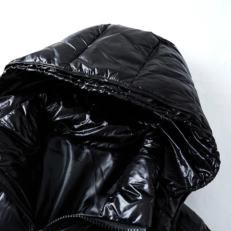 AMBRE Puffer – Glossy Cropped Hooded