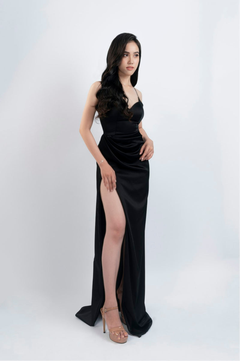 ZIARA grille 10 - Robe noire sans manches